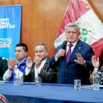 GORE, PECH Y JUNTAS DE RIEGO FIRMAN CONVENIO PARA MEJORAR PRODUCTIVIDAD DE 18 MIL PEQUEÑOS AGRICULTORES