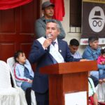 Plaza de Armas de El Porvenir se ilumina con la magia de la Navidad