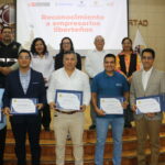 CAJA TRUJILLO RECAUDA MÁS DE 500 LIBROS PARA COLEGIO DE ALTO TRUJILLO